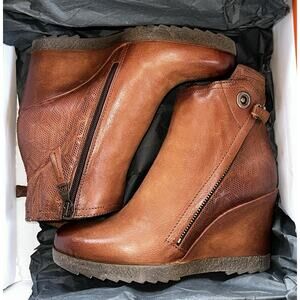 Miz Mooz ‘Newton’ Wedge Short Boot Ankle Bootie Size 37 Brandy Brown New In Box